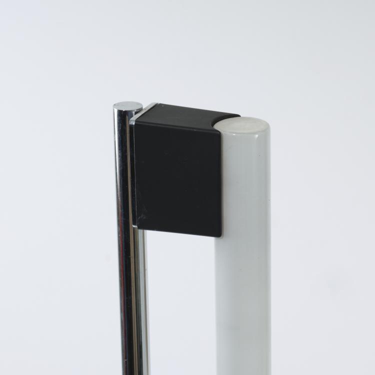 Bild 2 zu Objekt, Stehleuchte 'Tube Light', 1930er Jahre, Eileen Gray, Vereinigte Werkst&auml;tten, M&uuml;nchen, 163C 406