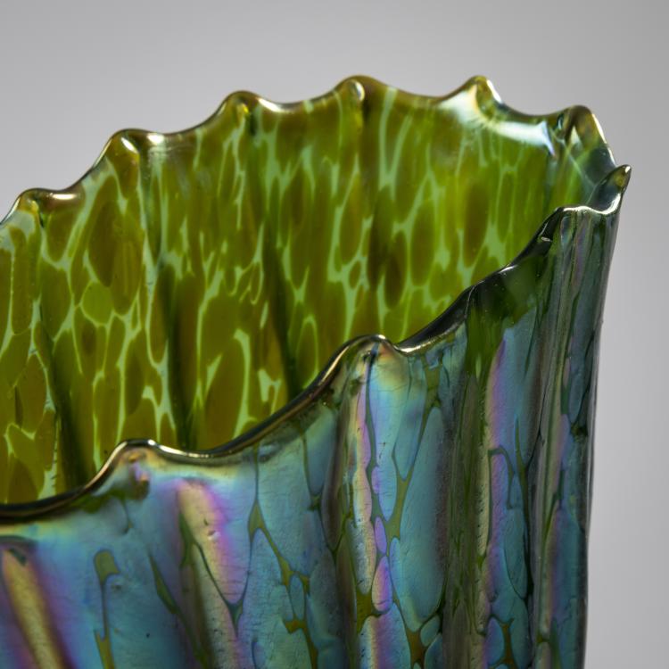 Bild 4 zu Objekt, Muschel-Vase 'Papillon', 1902, L&ouml;tz Wwe., Klosterm&uuml;hle, 165B 258