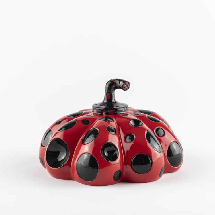 Bild 1 zu Objekt, 'Red Pumpkin Naoshina', 2019, Yayoi Kusama, 163D 748
