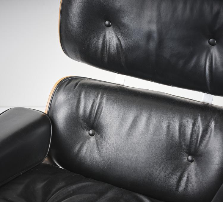 Bild 2 zu Objekt, Lounge chair '670' mit Ottoman '671', 1956, Charles Eames,Ray Eames, Vitra, Weil am Rhein, 164B 298