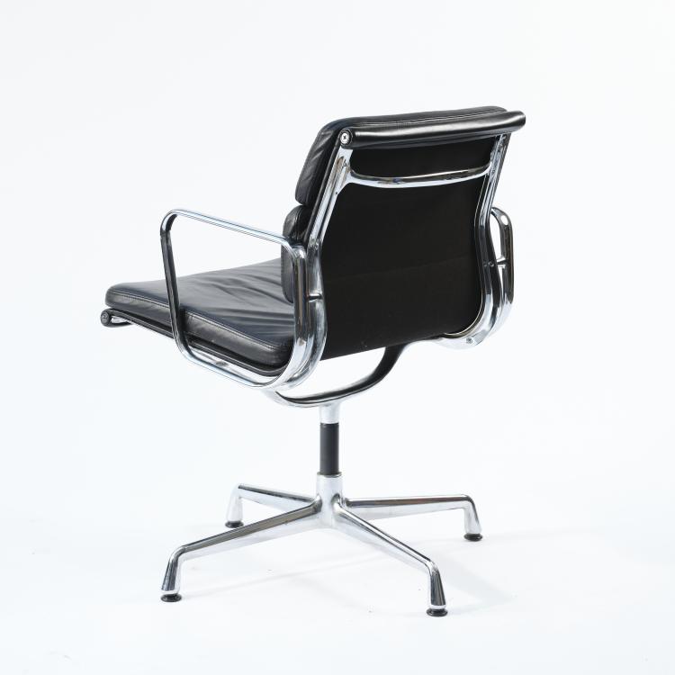 Bild 3 zu Objekt, Arbeitsstuhl 'Soft Pad', 1969, Charles Eames,Ray Eames, Vitra Design, Weil am Rhein; Miller, Herman, Zeeland, 163C 530