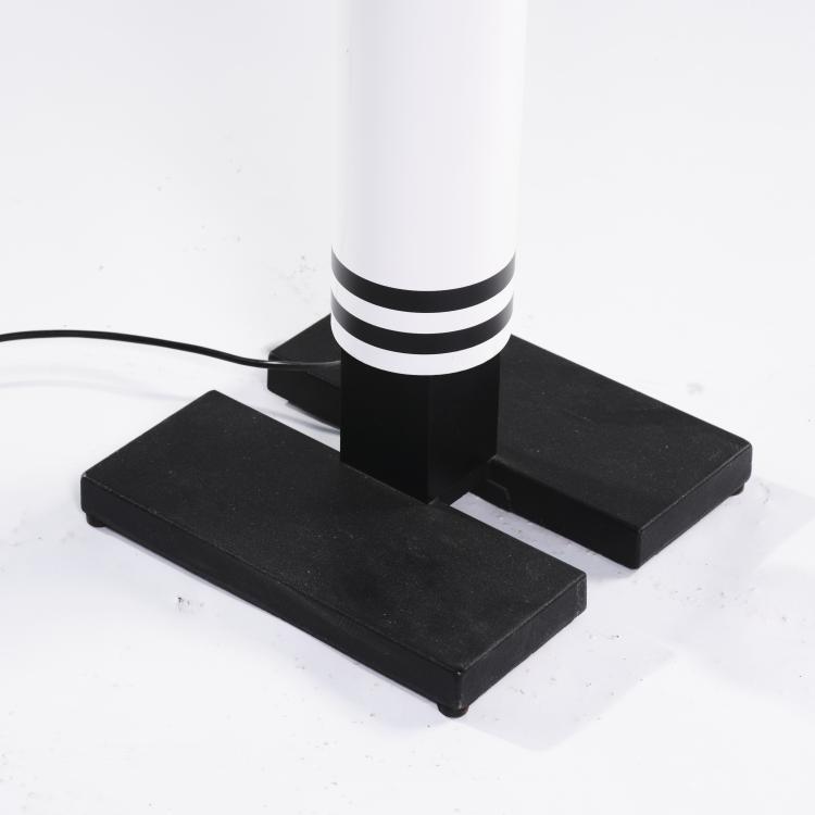 Bild 3 zu Objekt, Stehleuchte 'Shogun Terra', 1986, Mario Botta, Artemide, Mailand, 163C 400