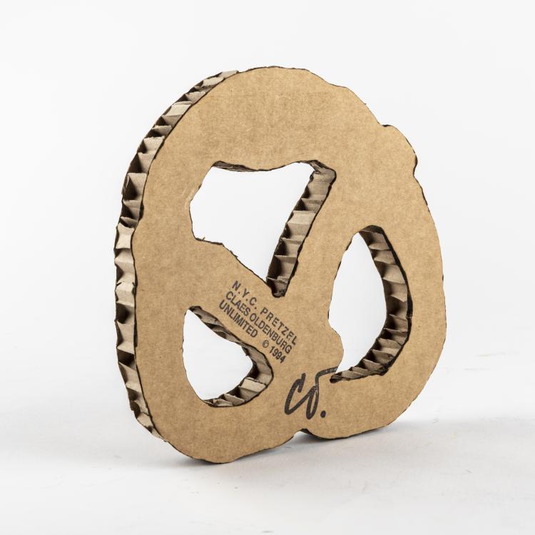 Bild 2 zu Objekt, 'NYC Pretzel', 1994 (first released), Claes Oldenburg, 163D 707