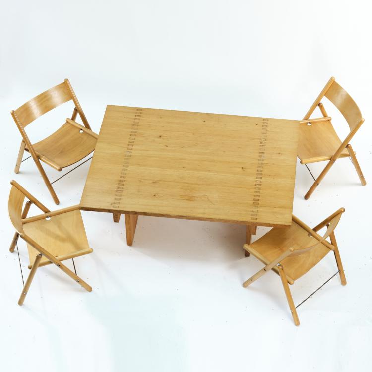 Bild 1 zu Objekt, 'Rotis' table with 4 folding chairs, 1971/72, Otl Aicher, Dietiker AG, Stein am Rhein (zugeschrieben), 163A 104