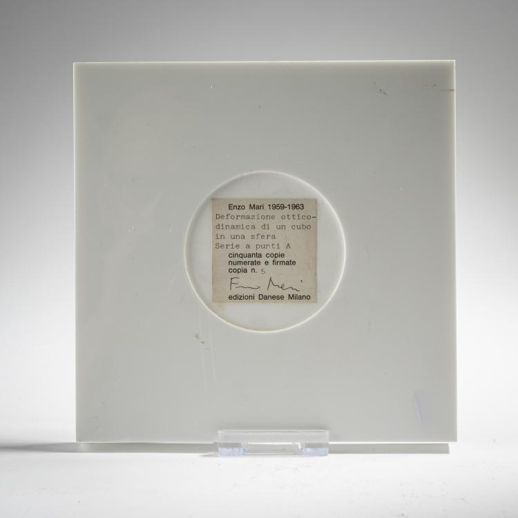 Bild 3 zu Objekt, 'Deformazione ottico - dinamica di un cubo in una sfera, serie a punti A', 1959-63, Enzo Mari, Danese, Mailand, 164A 169