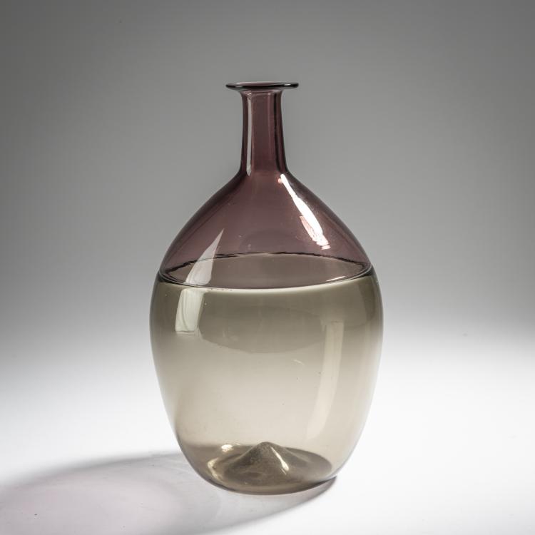 Bild 1 zu Objekt, 'Bolla' vase, 1966, Tapio Wirkkala, Venini & C., Murano, 164C 596