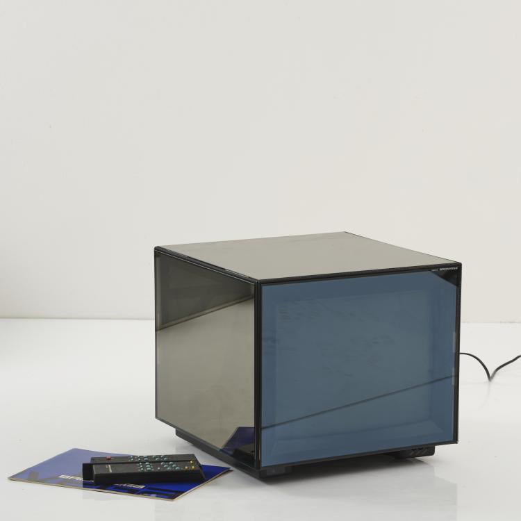 Hauptbild zu Objekt, 'Cuboglass' TV-set, 2002, Mario Bellini, Brionvega, Mailand, 164A 142