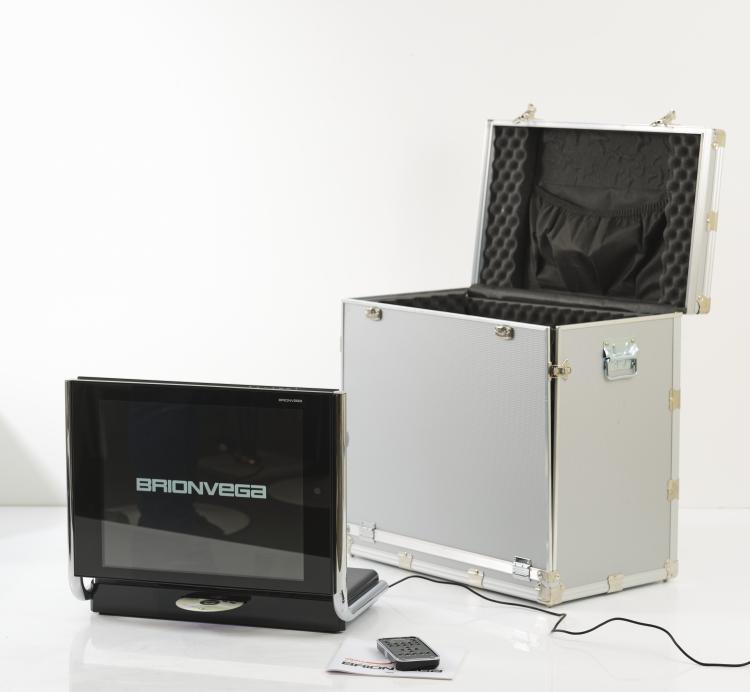 Hauptbild zu Objekt, 'Alpha' TV / DVD player, 2016, Brionvega, Mailand, 164A 143