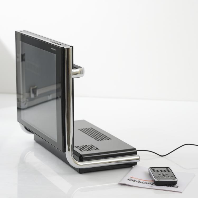 Bild 2 zu Objekt, 'Alpha' TV / DVD player, 2016, Brionvega, Mailand, 164A 143