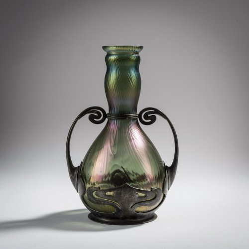 Henkelvase mit Zinnmontierung von F. van Hauten, Bonn, um 1902