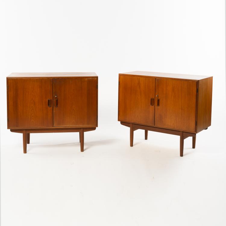 Hauptbild zu Objekt, 2 sideboards, c. 1958, B&oslash;rge Mogensen, S&oslash;borg M&oslash;bler, S&oslash;borg., 164B 426