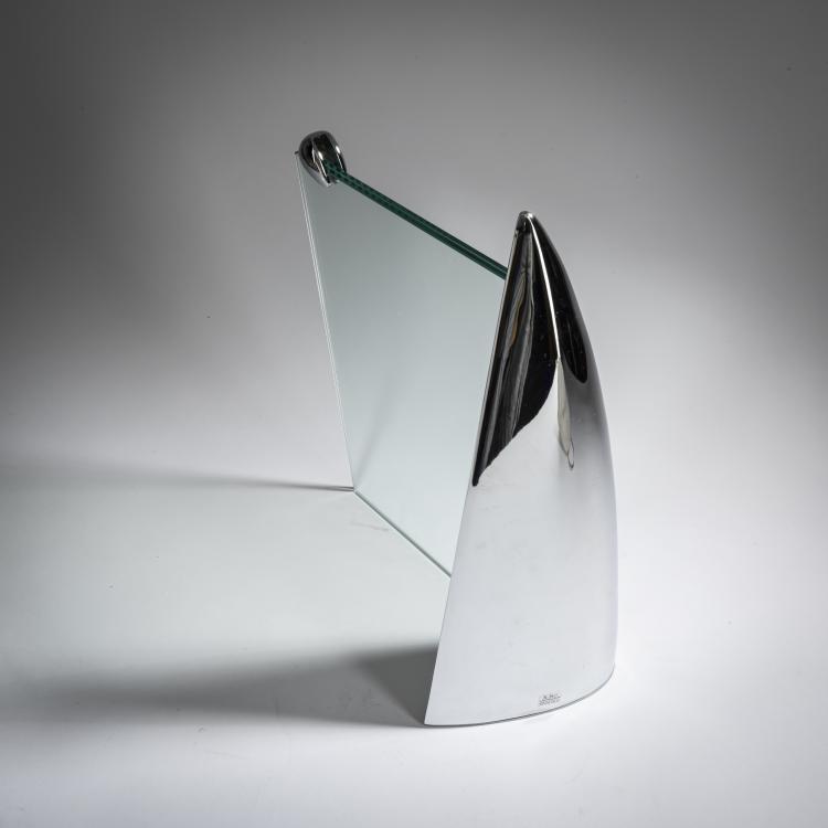 Bild 2 zu Objekt, 'Shark' picture frame, c. 1989, Philippe Starck, Presence, Paris; L'Oreal, Paris., 164B 492