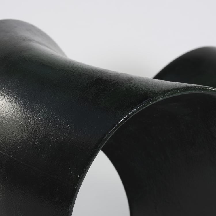 Bild 6 zu Objekt, Sessel 'Voido', 2006, Ron Arad, Magis, Motta di Livenza, 164B 334