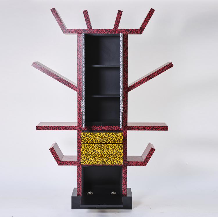 Bild 3 zu Objekt, 'Casablanca' shelf, 1981, Ettore Sottsass, Memphis, Mailand, 164A 258