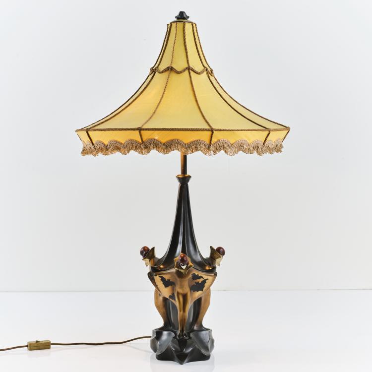 Bild 2 zu Objekt, Tischleuchte 'Fledermaus', um 1928, Roland Paris, 165C 310