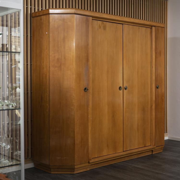 Hauptbild zu Objekt, Wardrobe, c. 1908, Henry van de Velde, Velde, Henry van de, 166A 39