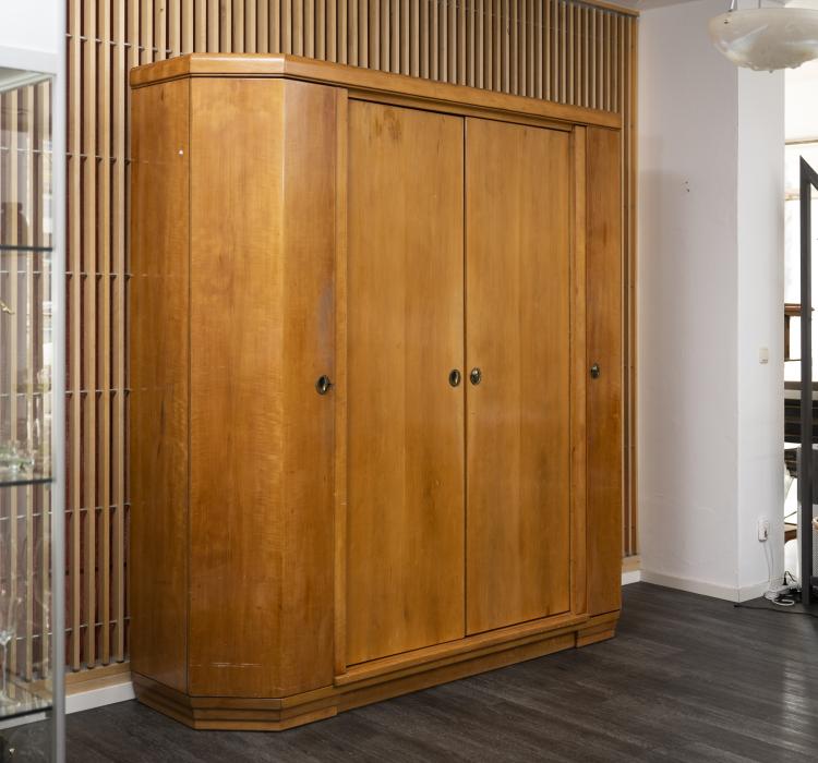 Bild 1 zu Objekt, Wardrobe, c. 1908, Henry van de Velde, Velde, Henry van de, 166A 39