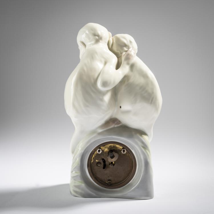 Bild 6 zu Objekt, Table clock with monkeys, c. 1920, Heubach, Lichte, 165C 378