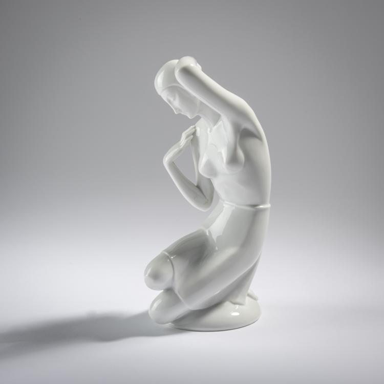 Bild 2 zu Objekt, 'Kniende junge Frau', 1932, Gerhard Schliepstein, Rosenthal, Selb, 165C 407