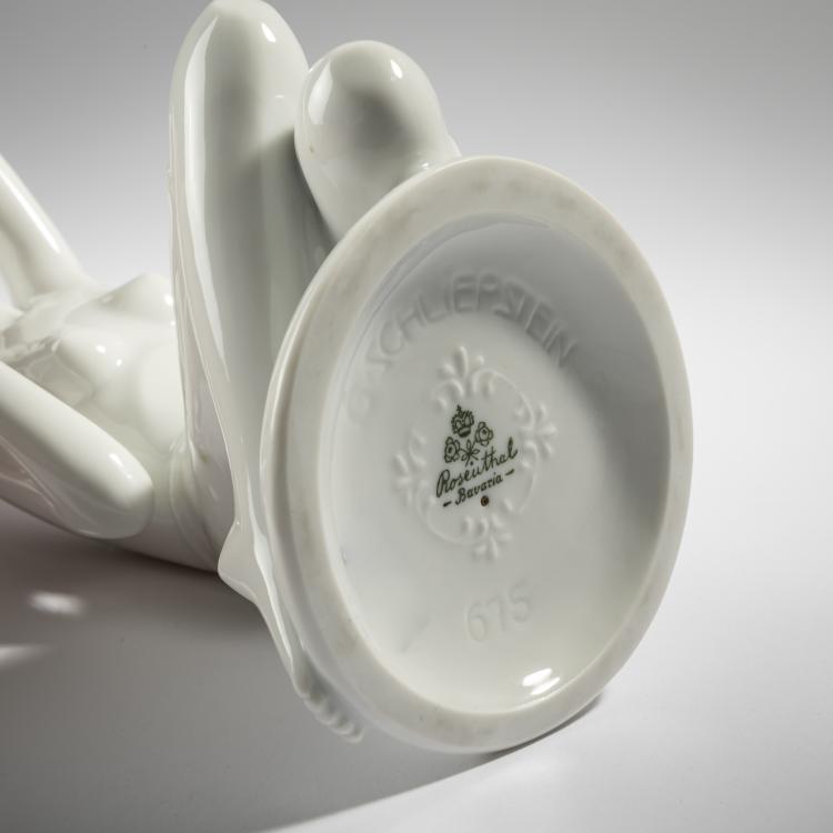 Bild 4 zu Objekt, 'Kniende junge Frau', 1932, Gerhard Schliepstein, Rosenthal, Selb, 165C 407
