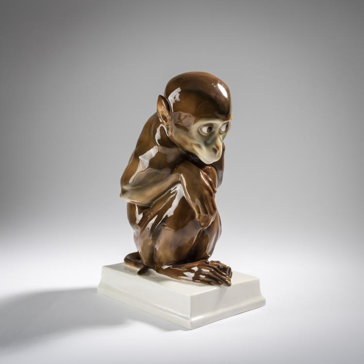Bild 1 zu Objekt, Sitzender Affe, 1913-14, E. Cleinow, Schwarzburger Werkst&auml;tten, Unterwei&szlig;bach, 165C 413