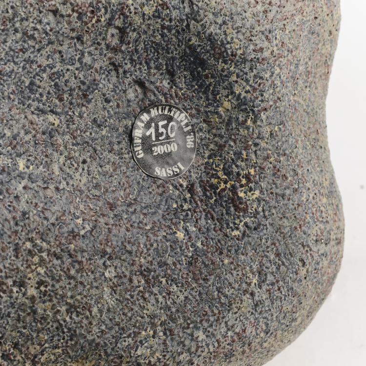 Bild 2 zu Objekt, 'Sedilsasso' stool, 1968, Piero Gilardi, Gufram, Balangero, 164A 121