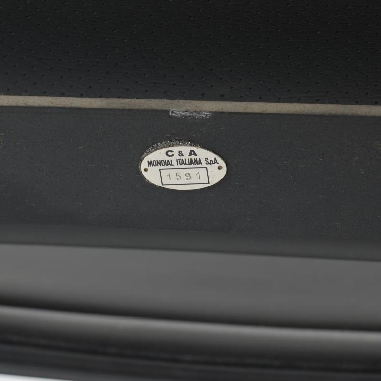 Bild 6 zu Objekt, 'Tandem Sling' settee, 1962, Charles Eames,Ray Eames, ICF Cadsana, Mailand f&uuml;r Miller, Herman, Zeeland, 164B 305