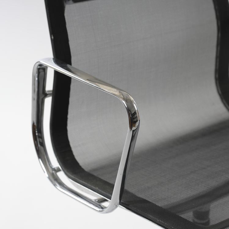 Bild 4 zu Objekt, 'Aluminum group' - conference chair, 1958, Charles Eames,Ray Eames, ICF Cadsana, Mailand; Miller, Herman, Zeeland, 164B 303