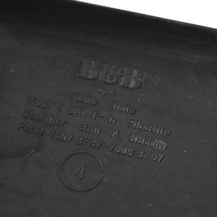 Bild 2 zu Objekt, 4 'Gatti' stacking tables, 1966, Mario Bellini, B&B Italia, Novedrate, 164A 110