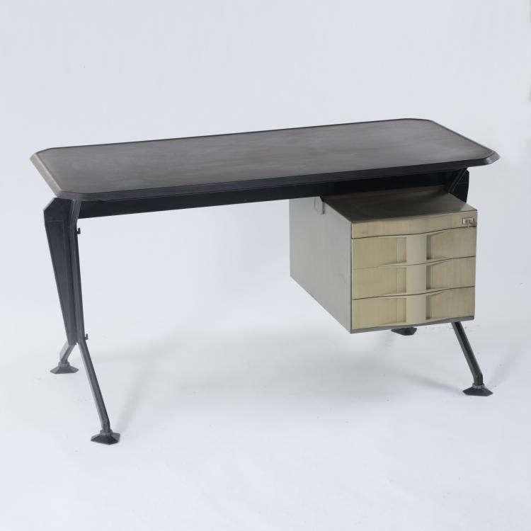 Bild 1 zu Objekt, 'Arco' desk, 1963, Studio B.B.P.R., Olivetti, Ivrea, 164A 97