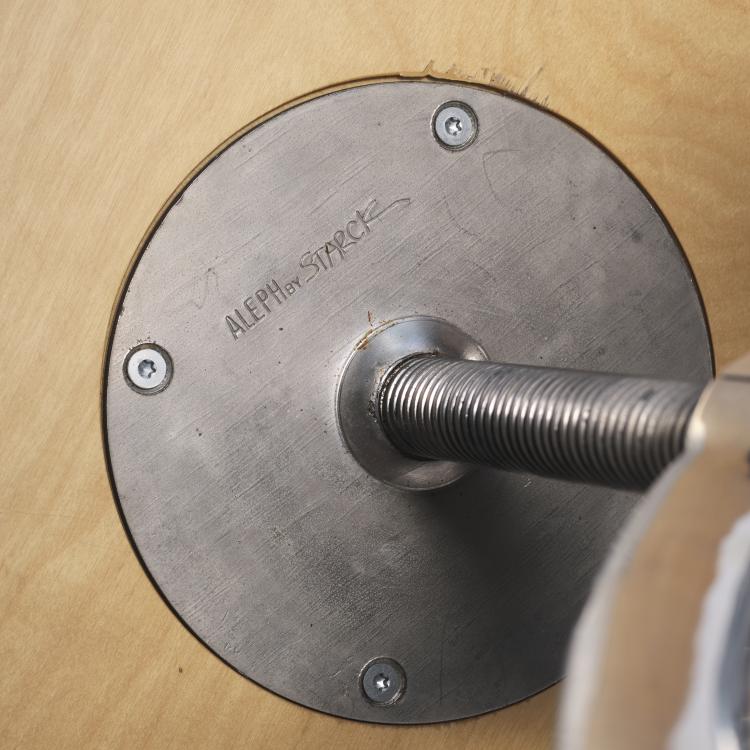 Bild 2 zu Objekt, 2 'Vicieuse' side tables, 1992, Philippe Starck, Aleph Driade, Mailand, 164B 497