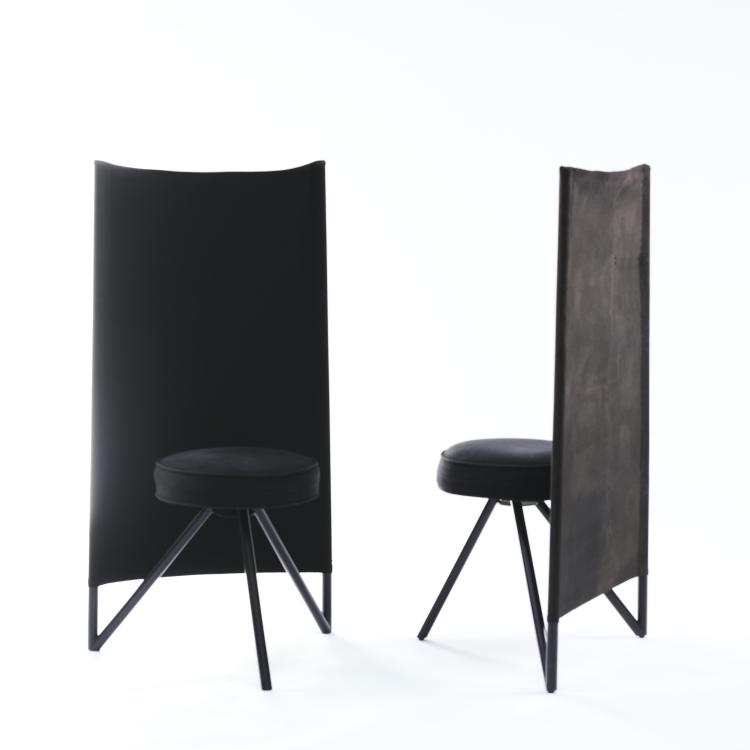 Bild 1 zu Objekt, 2 'Miss Wirt' chairs, 1982, Philippe Starck, Disform, Barcelona, 164B 483