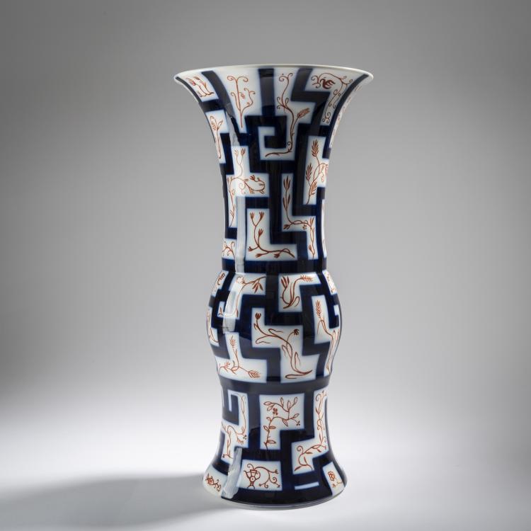Bild 1 zu Objekt, Tall 'Flute' vase, c. 1925, Ernst B&ouml;hm, Berlin, StPM, 165C 368