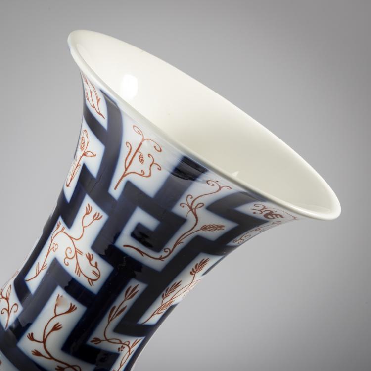 Bild 3 zu Objekt, Tall 'Flute' vase, c. 1925, Ernst B&ouml;hm, Berlin, StPM, 165C 368