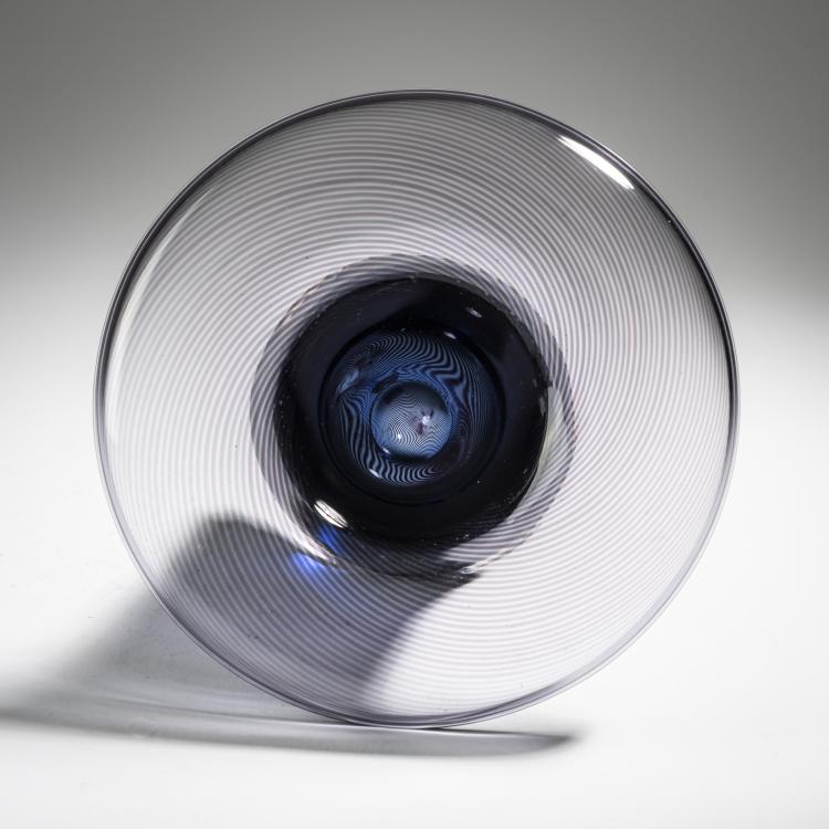 Bild 2 zu Objekt, 'Medusa' vase, 1966, Tapio Wirkkala, Venini & C., Murano, 164C 594