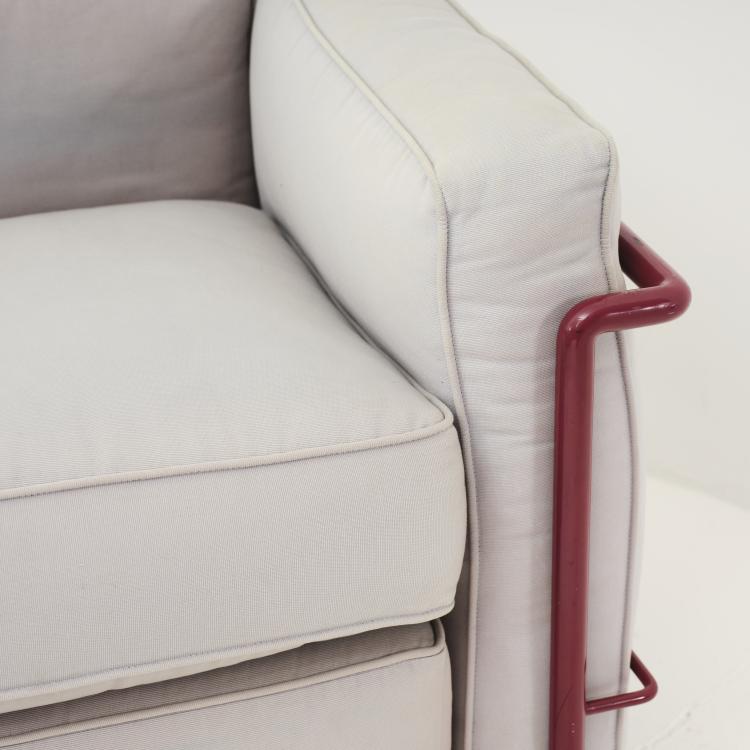 Bild 3 zu Objekt, Zwei Zweiersofas 'LC 2', 1928, Pierre Jeanneret,Charlotte Perriand,Le Corbusier Charles-&Eacute;douard Jeanneret-Gris, Cassina, Mailand, 164O 1