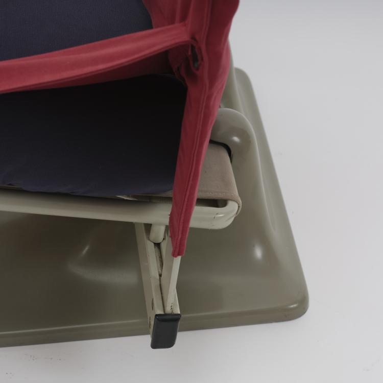 Bild 2 zu Objekt, Zwei Armlehnsessel 'AEO', 1973, Gruppo Archizoom, Cassina, Mailand, 164O 140