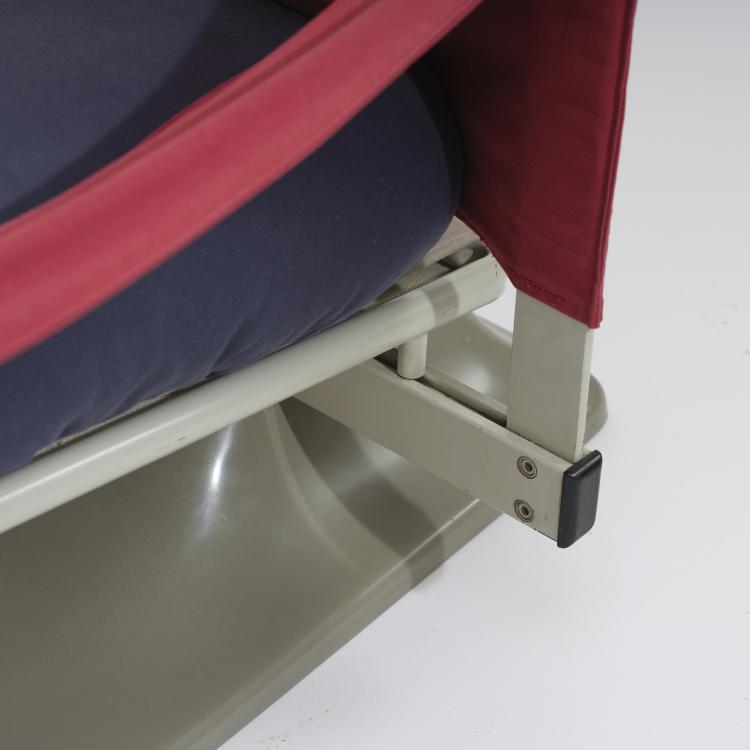 Bild 9 zu Objekt, Zwei Armlehnsessel 'AEO', 1973, Gruppo Archizoom, Cassina, Mailand, 164O 140