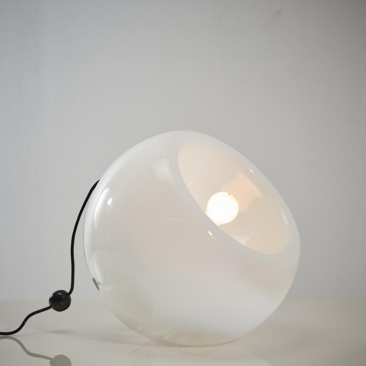 Bild 2 zu Objekt, 'Vacuna' table light, 1968, Eleonore Peduzzi Riva, Artemide, Mailand, 164O 81
