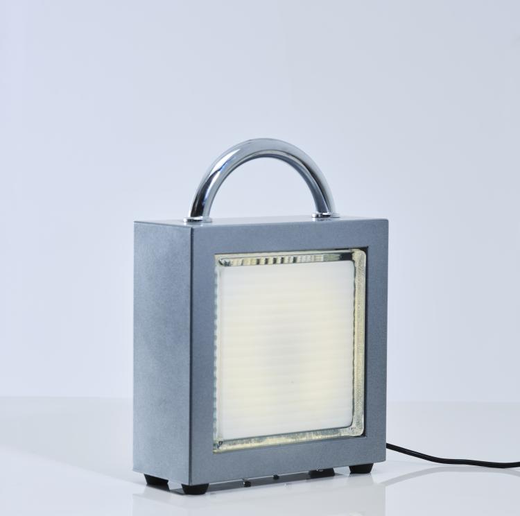 Bild 3 zu Objekt, 'Valigetta' table light, 1985, Matteo Thun, Bieffeplast, Padua, 164O 167