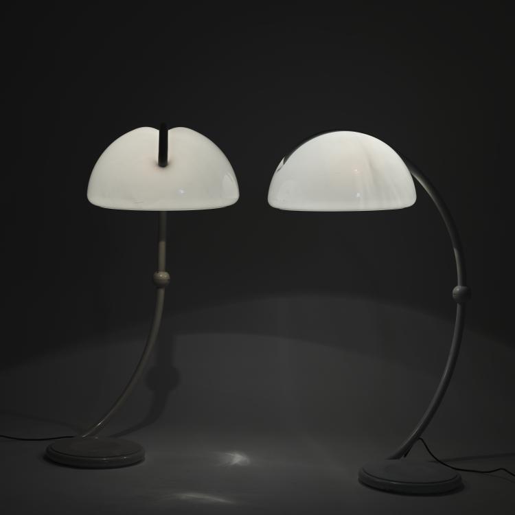 Bild 1 zu Objekt, Zwei Stehleuchten 'Serpente' - '2131', 1965, Elio Martinelli, Martinelli Luce, Lucca, 164O 67