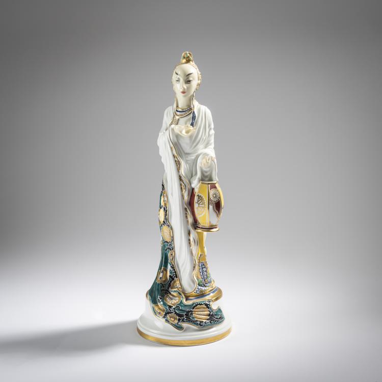 Bild 1 zu Objekt, Dancer 'Chaokium', 1919, Constantin Holzer-Defanti, Rosenthal, Selb, 165C 395
