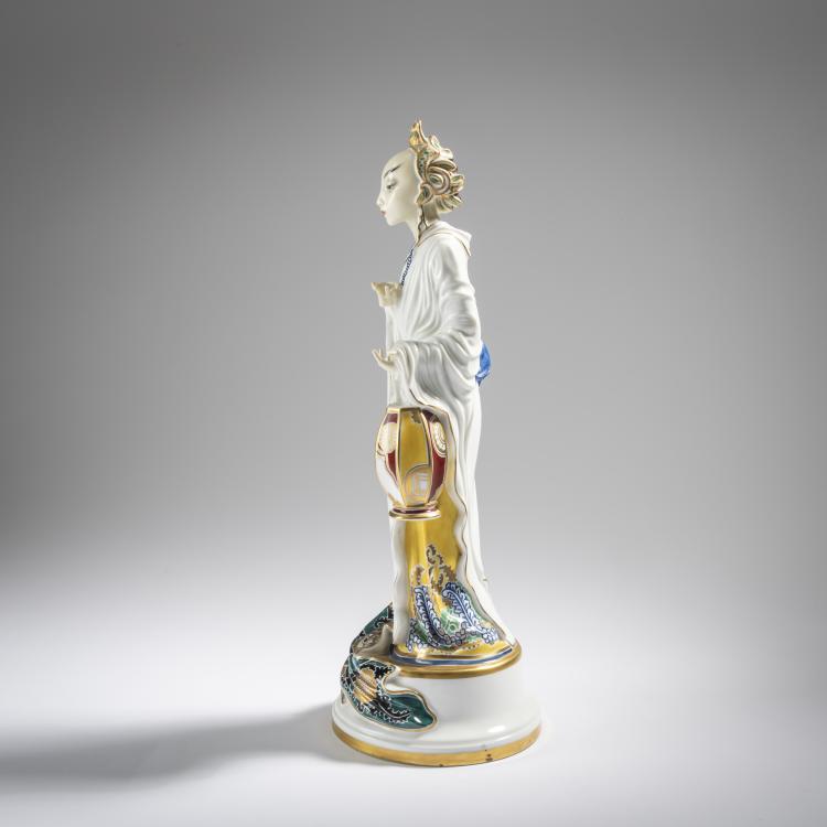 Bild 2 zu Objekt, Dancer 'Chaokium', 1919, Constantin Holzer-Defanti, Rosenthal, Selb, 165C 395
