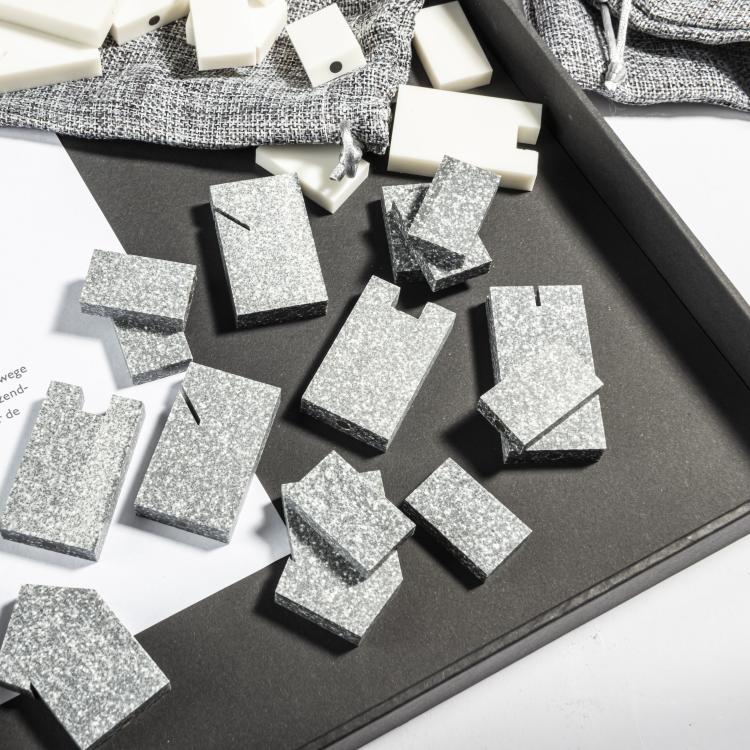 Bild 3 zu Objekt, Chess game 'Kisii', 1986, Cornelis Begeman, Begeman, Cornelis, 164B 360