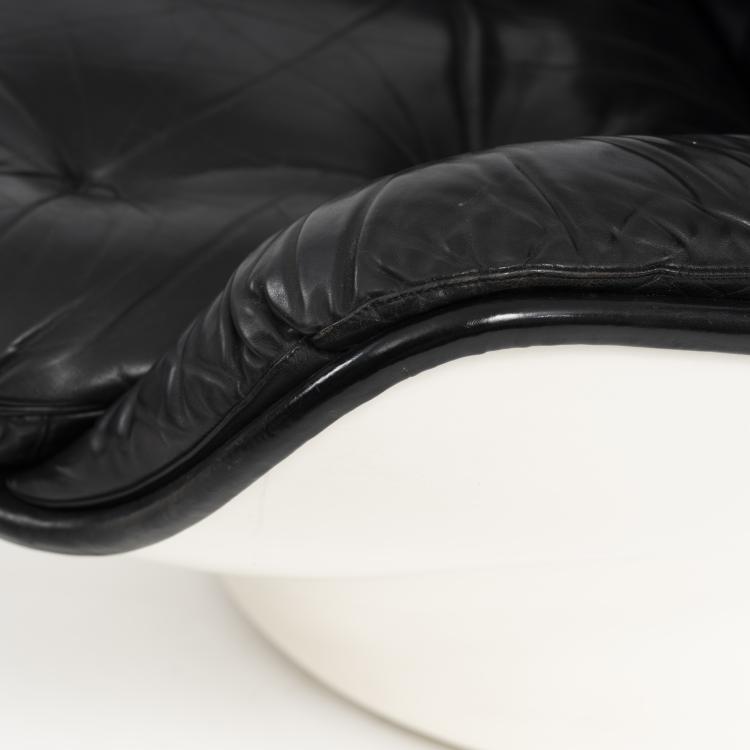 Bild 8 zu Objekt, 'Karate' armchair with ottoman, c. 1968, Michel Cadestin, Airborne, Montreuil-sous-Bois, 164B 475