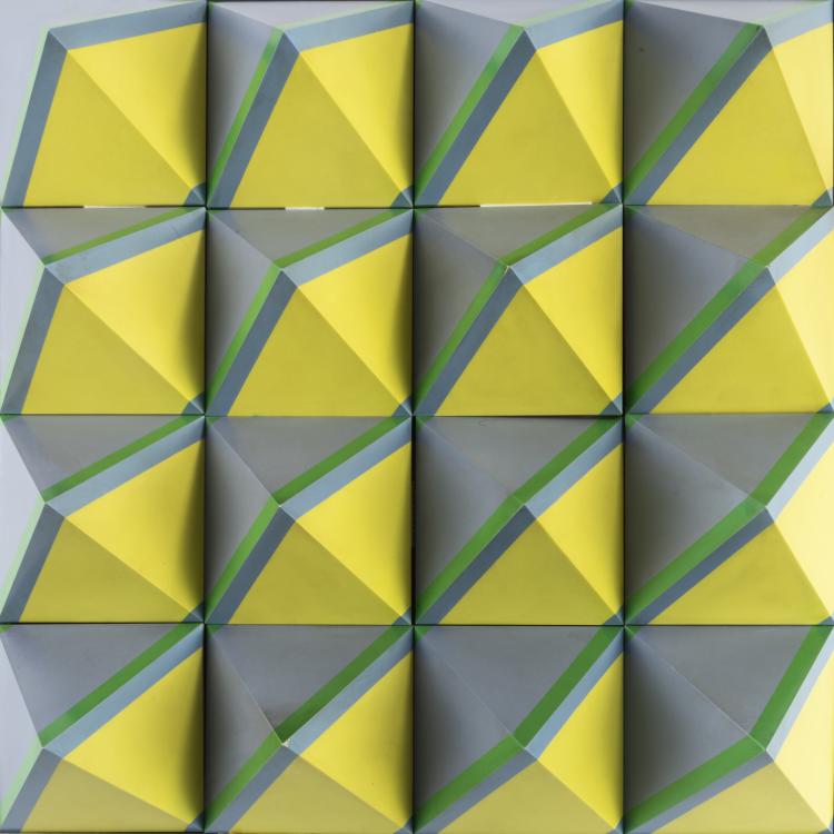 Hauptbild zu Objekt, Pyramids 'PYR - 57', 1968, Hans-J&ouml;rg Glattfelder, 166B 355