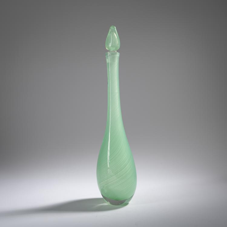 Bild 2 zu Objekt, 'Mezza filigrana' bottle with stopper, 1956, Paolo Venini, Venini & C., Murano, 164C 586