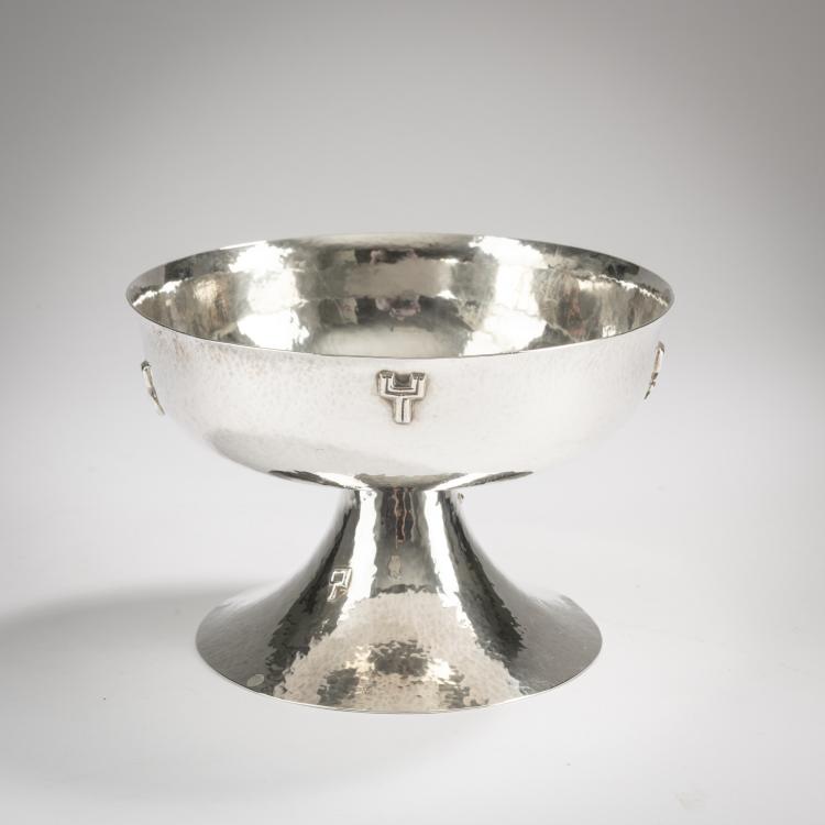 Bild 1 zu Objekt, Goblet with planetary symbols, 1922/23, Josef Hoffmann, Wiener Werkst&auml;tte, 166A 25