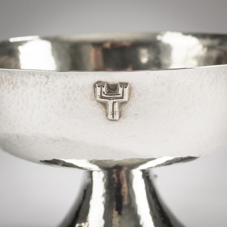 Bild 2 zu Objekt, Goblet with planetary symbols, 1922/23, Josef Hoffmann, Wiener Werkst&auml;tte, 166A 25