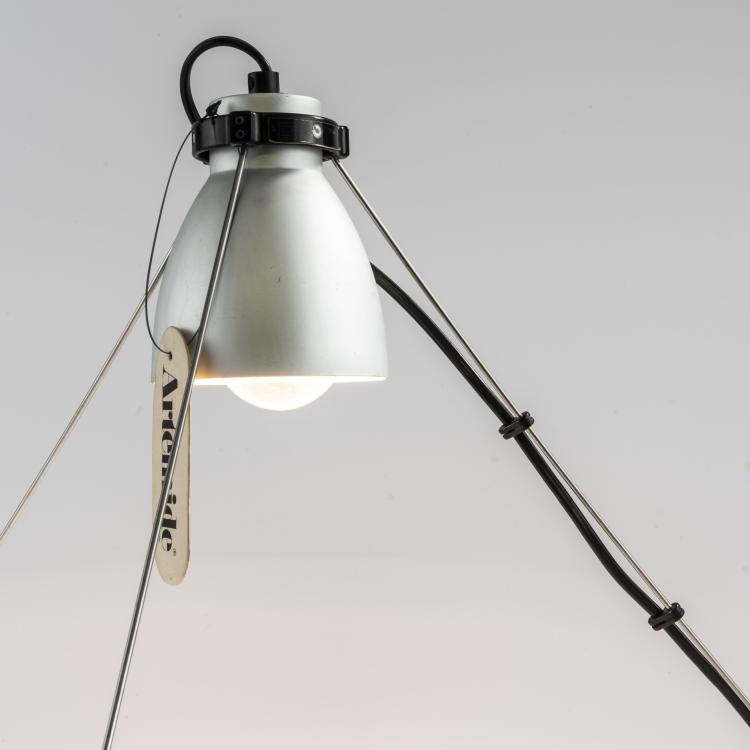 Bild 1 zu Objekt, 'Grifo' table/wall/floor lamp, 1987, Gregory .H. Tew, Artemide, Mailand, 164B 330